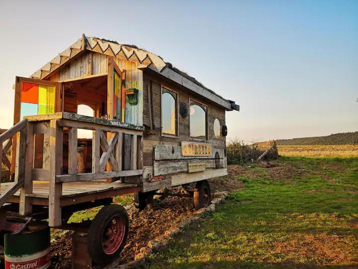 2 X Double Bed Glamping Wagon In Dalby Forest Σκάρμπορο Εξωτερικό φωτογραφία